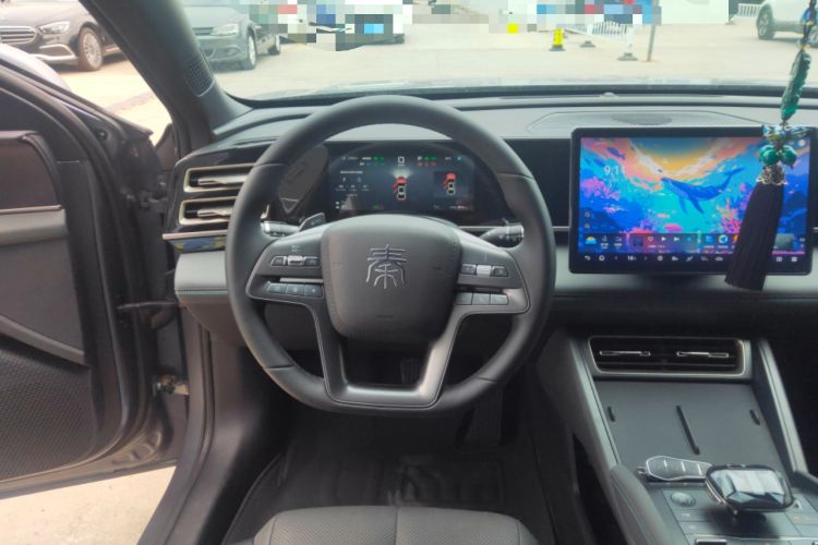 Used BYD Qin L 2025 DM-i Smart Drive 80KM Leading Model
