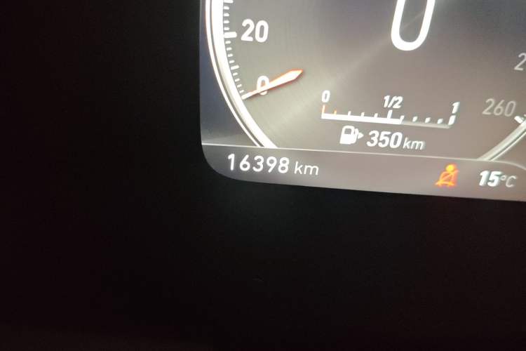 Used Lynk & Co 02 2018 1.5T DCT Two-Wheel Drive Zhaopu Version China V Standard
