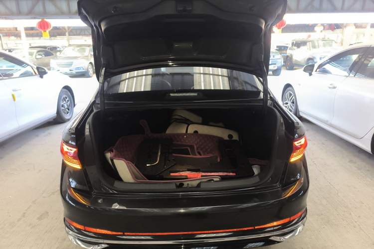 Used Volkswagen Sagitar 2023 300TSI DSG Excellence Edition
