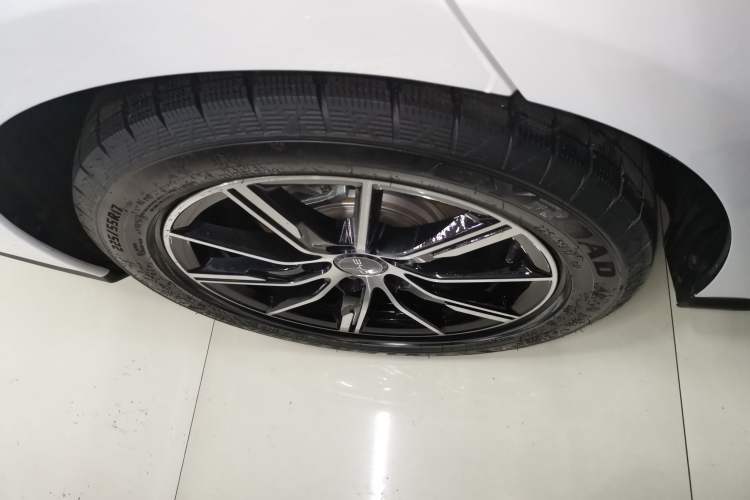 Used BYD Seal 06 New Energy 2024 DM-i 120KM Luxury Model
