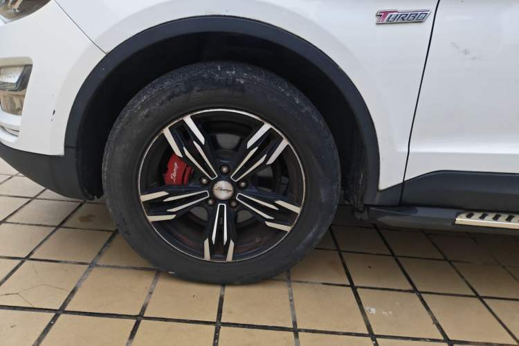 Used Zotye Domy X5 2017 Upgraded Model 1.5T CVT Governor Edition
