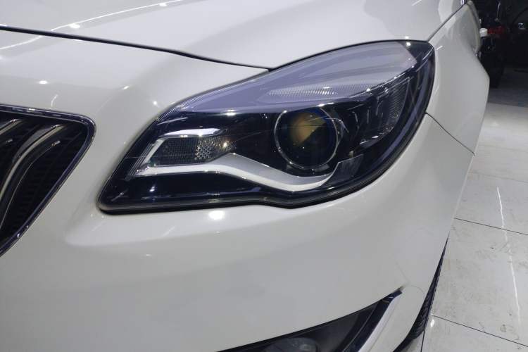 Used Buick Regal 2014 2.0L Leading Fashion Edition
