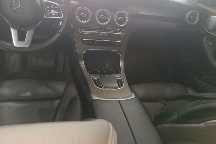 Used Mercedes-Benz GLC 2021 GLC 300 L 4MATIC Dynamic Model