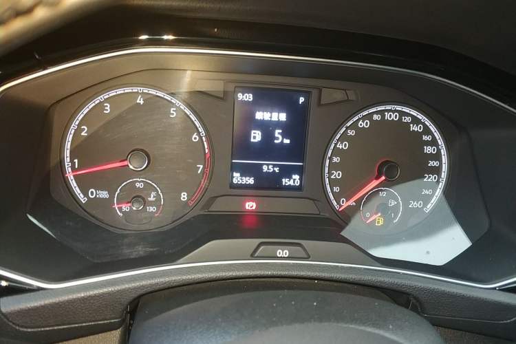 Used Volkswagen T-ROC 2018 280TSI DSG Two-Wheel-Drive Comfort Version China V Standard