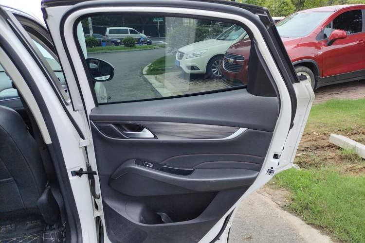 Used BORGWARD BX6 2018 28T Four-Wheel Drive GT Extreme Style
