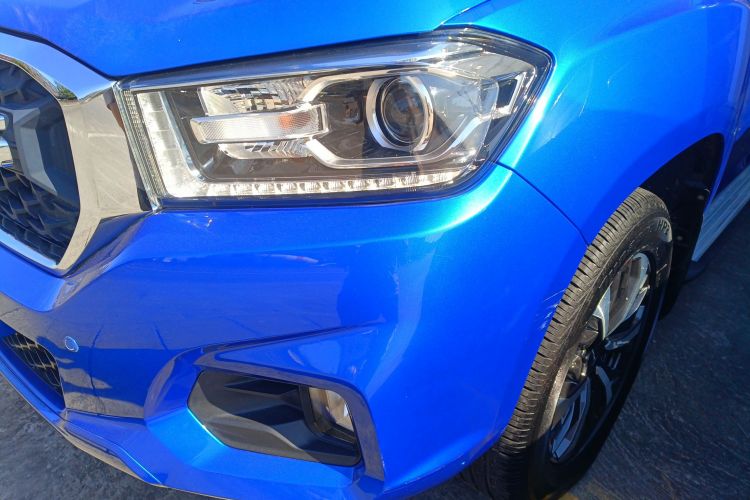 Used SAIC MAXUS T70 2021 2.0T Diesel Automatic 4x4 Elite Version with Long Bed and High Ground Clearance
