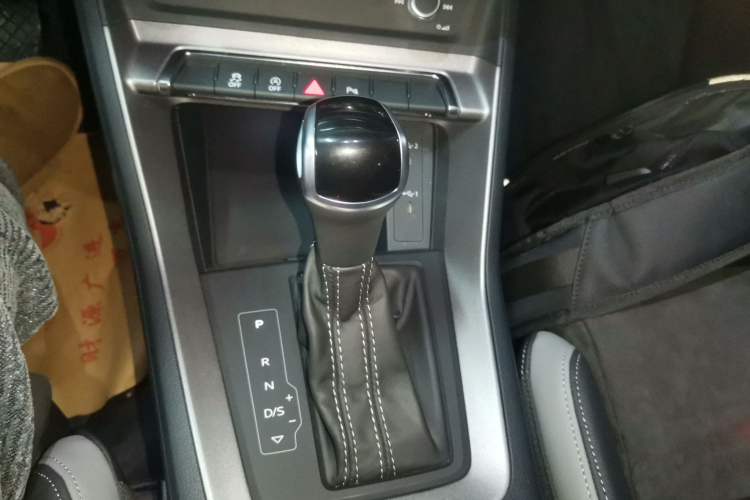 Used Audi Q3 2022 35 TFSI Progressive Dynamic Edition
