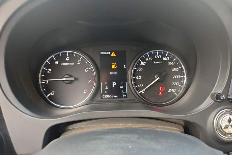 Used Mitsubishi Outlander 2021 2.4L 4x4 Zhi Xiang Edition 7 Seats
