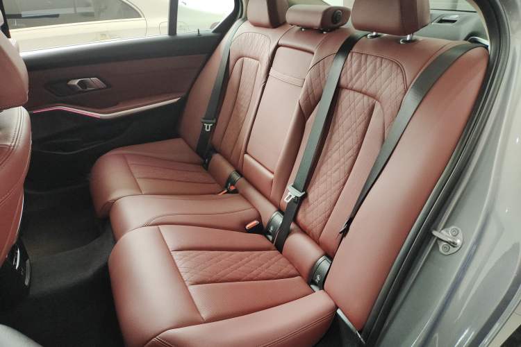 Used BMW i3 2022 eDrive 35 L