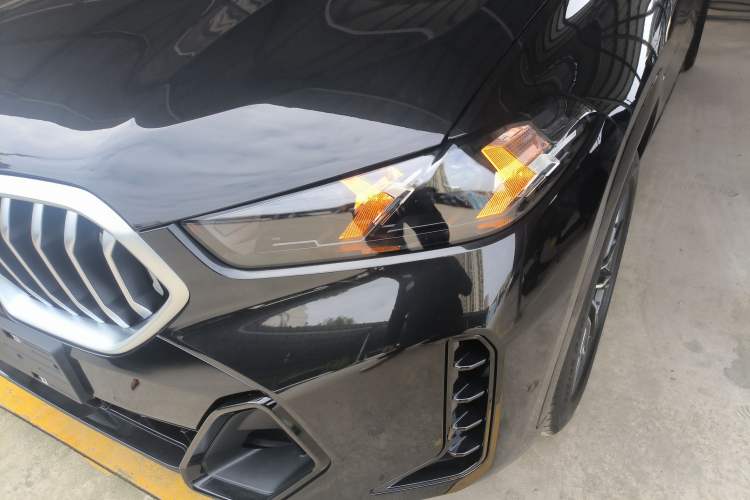 Used BMW X6 2023 xDrive30i M Sport Package