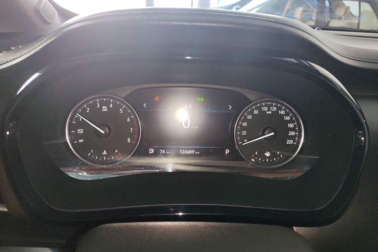 Used Buick GL8 2020 Land Cruiser Executive Class 652T Comfort Model