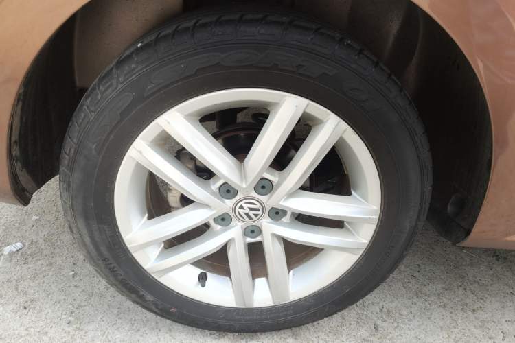 Used Volkswagen Gran Lavida 2015 230TSI DSG Comfort Edition