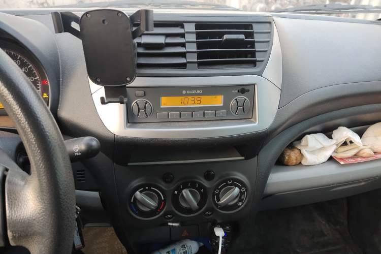 Used Suzuki Alto 2013 1.0L Manual Utility Model
