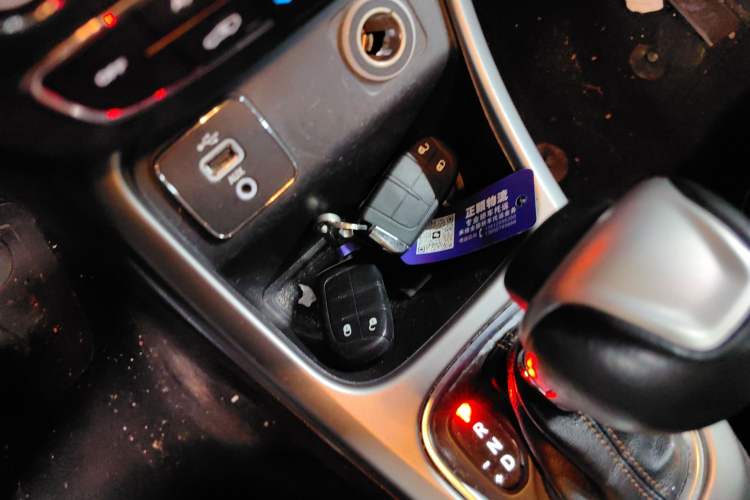 Used  Compass 2017 200T Automatic Family Edition
