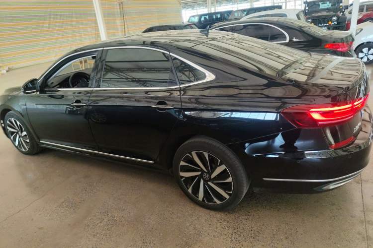 Used Volkswagen Passat 2022 330TSI Luxury Edition