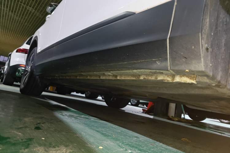 Used Volkswagen Tiguan L 2019 330TSI Automatic Two-Wheel Drive Luxury Edition China V Standard
