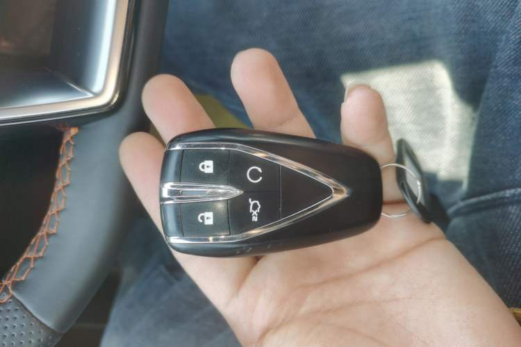 Used Changan UNI-V 2024 1.5T Prestige Sport Edition
