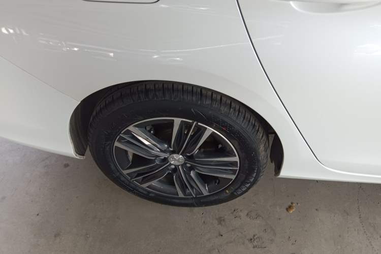 Used Peugeot 308 2016 1.6L Automatic Luxury Edition