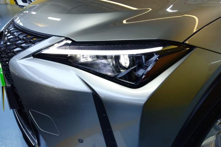 Used Lexus UX 2022 260h Explore-Edition