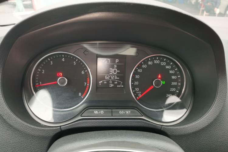 Used Volkswagen Polo 2016 1.6L Automatic Comfort Model
