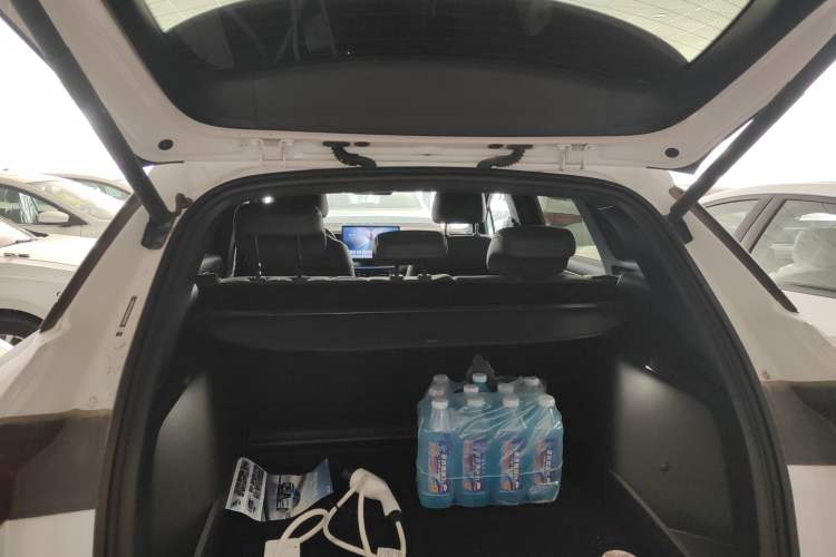 Used BYD Song L DM-i 2025 Intelligent Driving Version 160 km Beyond-Range Type