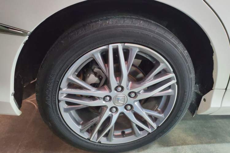 Used Honda Elysion 2019 2.0L Hybrid Supreme Edition
