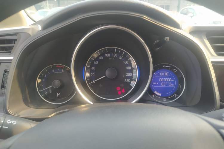 Used Honda Fit 2014 1.5L SE CVT Fashion Model