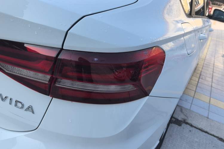 Used Volkswagen Lavida 2023 Revised 1.5L Automatic DeYi Edition
