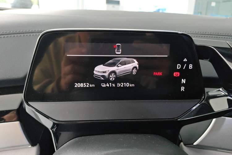 Used Volkswagen ID.6 CROZZ 2022 Long-Range PRO Edition
