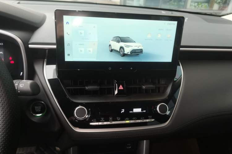 Used Toyota FRONTLANDER 2024 2.0L CVT Leading Plus Edition
