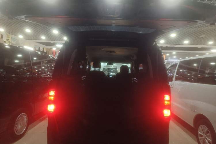 Used  M3 2019 IKEA Edition 1.8L Luxury Model