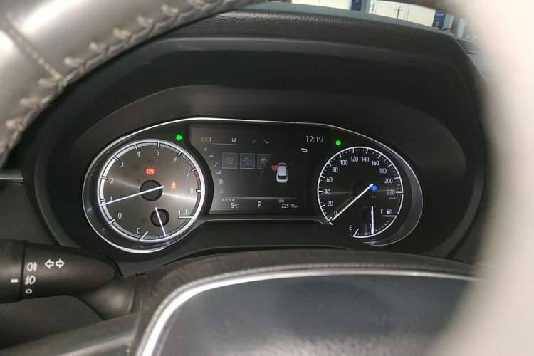 Used Toyota Venza 2023 2.0L CVT Two-Wheel Drive Luxury Edition
