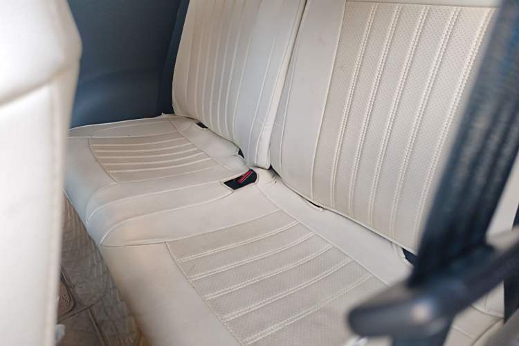 Used  Lumin 2022 301km Honey-Sweet Version