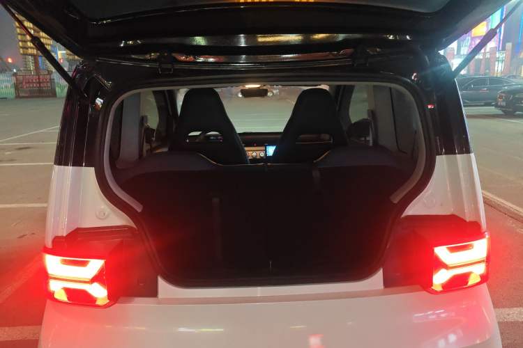 Used Wuling Hongguang MINIEV 2022 GAMEBOY 200km Gaming Edition with Lithium Iron Phosphate