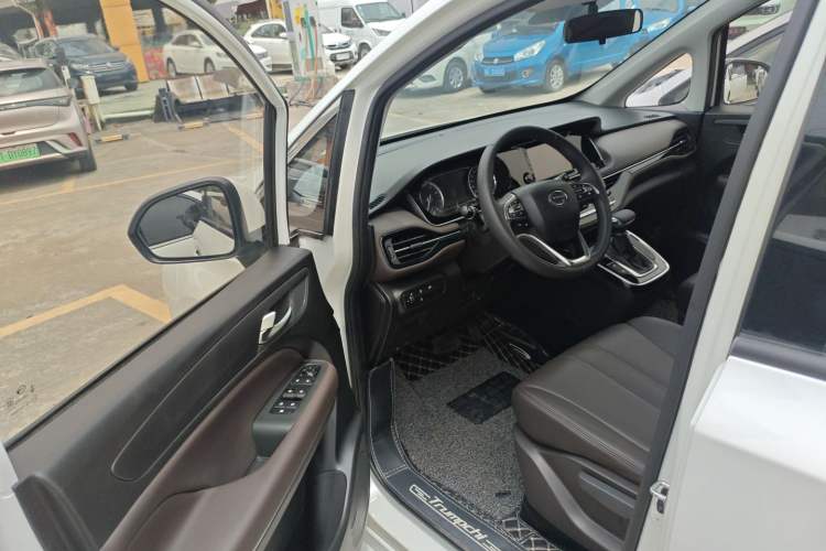 Used GAC Trumpchi M6 2019 270T DCT Luxury Edition (7-seater) China VI
