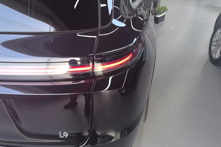 Used Li Auto L8 2023 Max model
