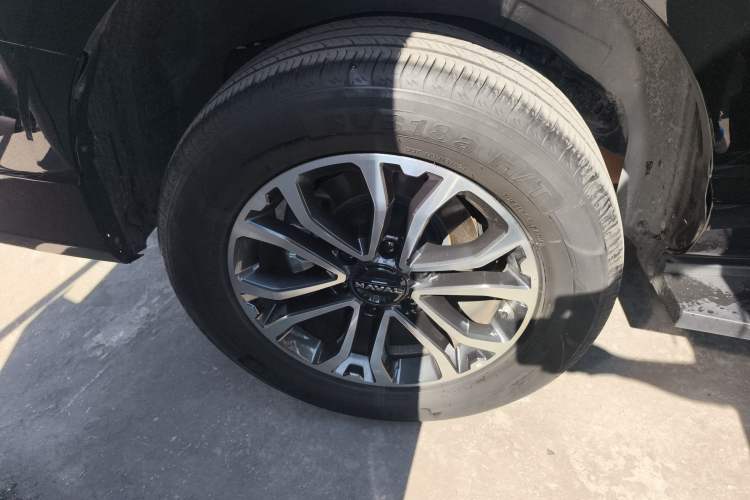 Used Haval H5 2023 2.0T Automatic All-Wheel Drive LinkedIn Gasoline
