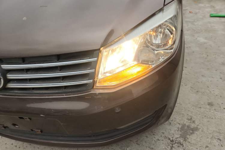 Used Dongfeng Fengon 330 2014 1.5L Manual Utility Version DK15
