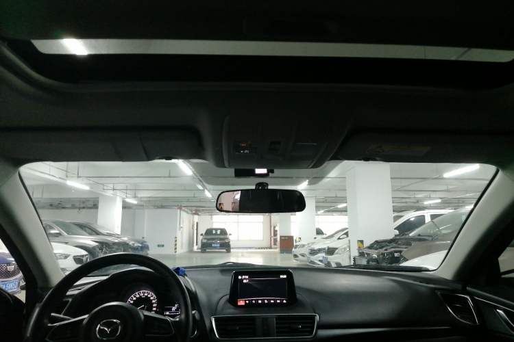 Used Mazda Mazda 3 Axela 2017 Sedan 2.0L Automatic Prestige Model China V Standard