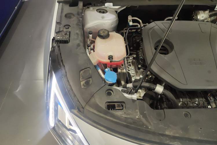 Used Geely Galaxy L6 2025 EM-i 140km Starship Edition
