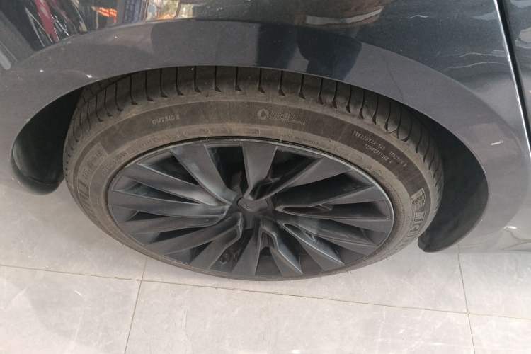 Used Tesla Model 3 2023 Rear-Wheel-Drive Version