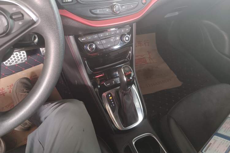 Used Buick Verano 2016 Hatchback GS 20T Dual-Clutch Passionate Sporty Model
