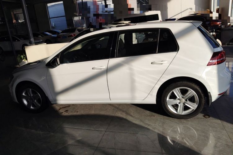 Used Volkswagen Golf 2017 230TSI Automatic Comfort Edition – Celebrating Milestone of One Million Units
