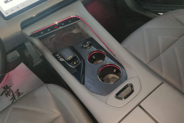 Used Zeekr 001 2022 Ultra-Long Range Dual-Motor YOU Version
