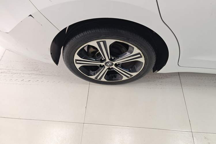 Used Hyundai Elantra 2018 1.6L Automatic 15th Anniversary Special Edition
