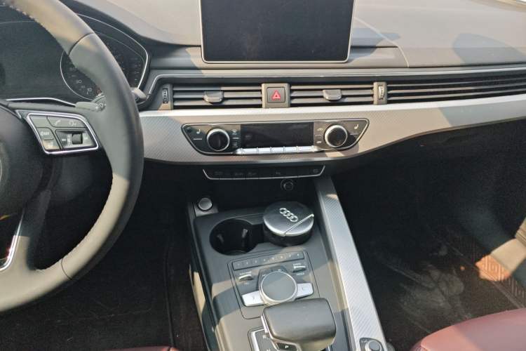 Used Audi A4L 2017 40 TFSI Fashion Model