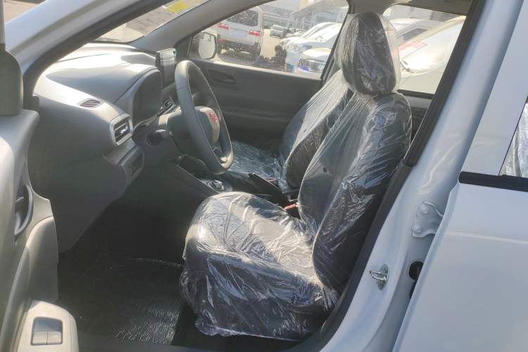 Used Wuling Hongguang New Energy 2024 All-Electric Model 300KM Standard Version