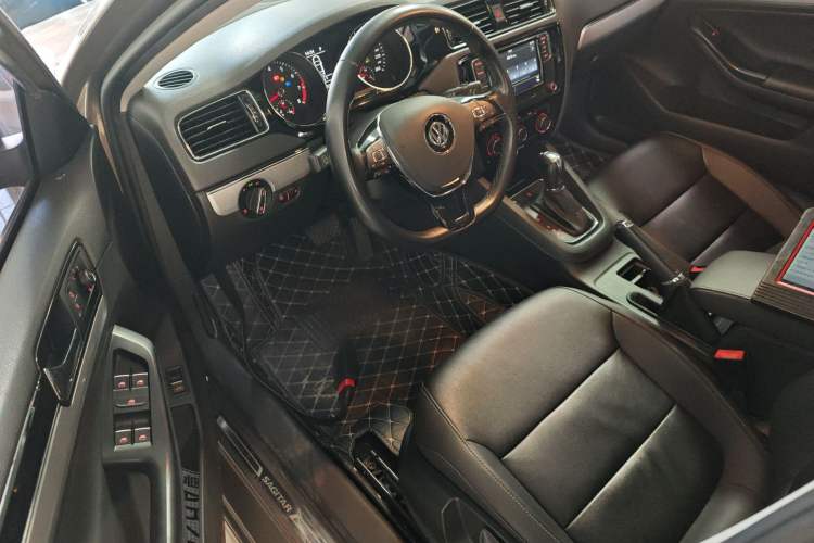 Used Volkswagen Sagitar 2018 280TSI DSG Ignite Edition
