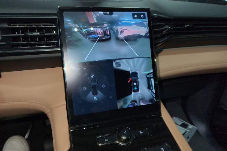 Used Nio ES8 2020 580 km Range Signature Edition Six-Seater Version
