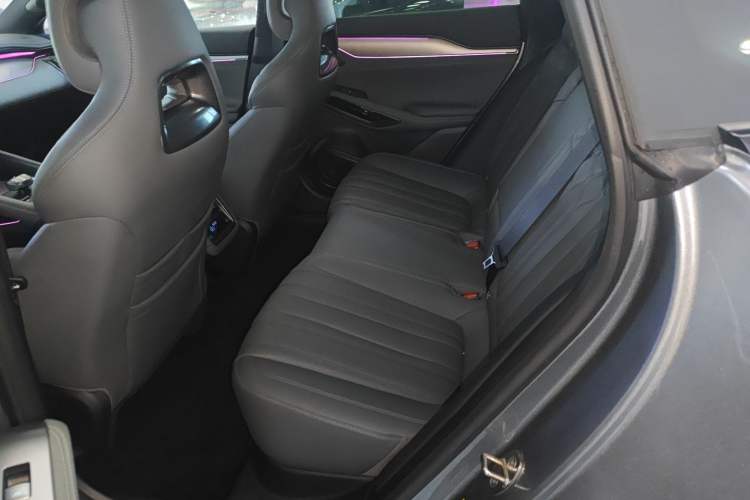 Used BYD Song L EV 2025 Intelligent Driving Version 662 km LiDAR Excellence Edition
